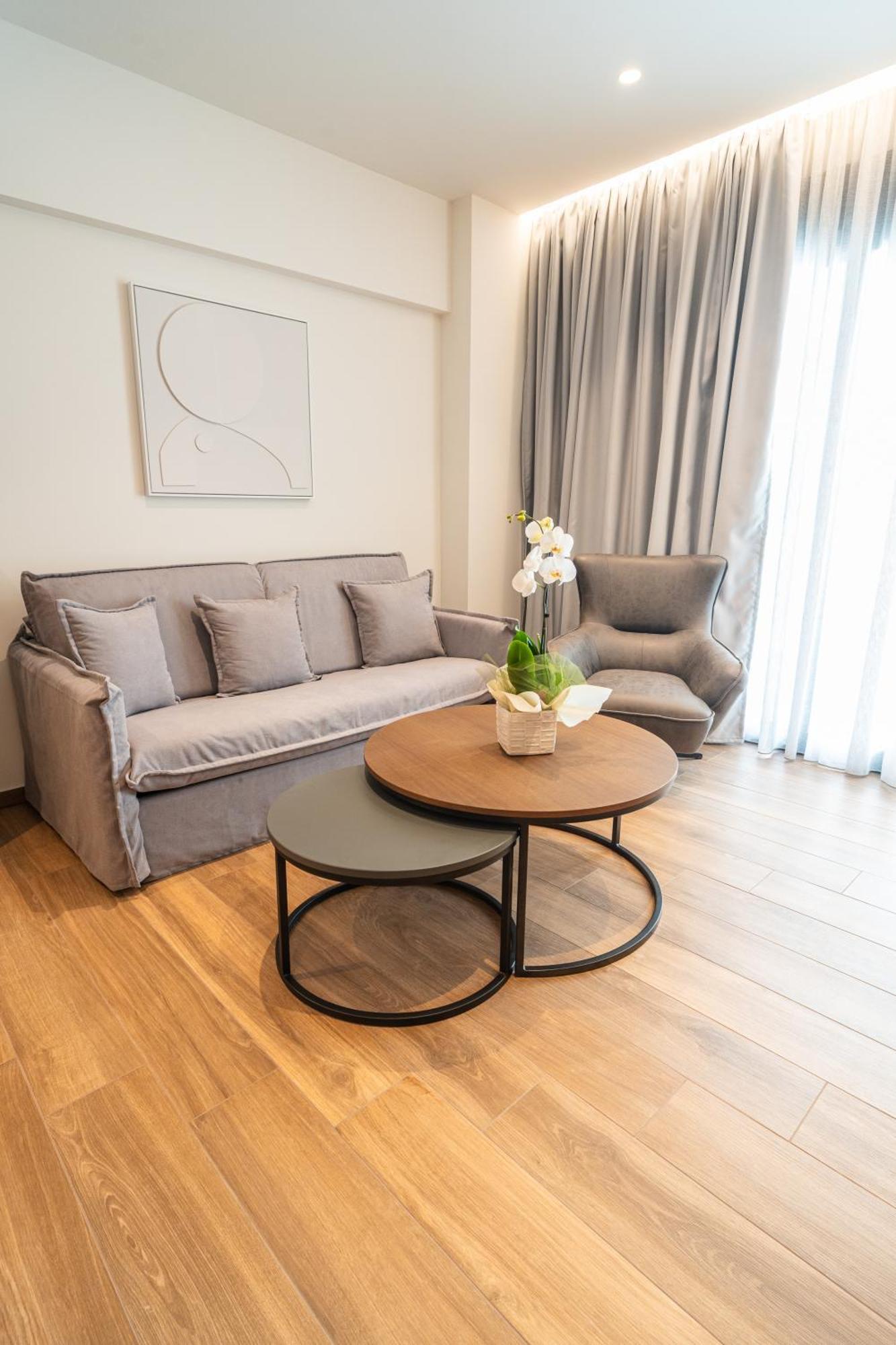 Volos Inn Hotel מראה חיצוני תמונה